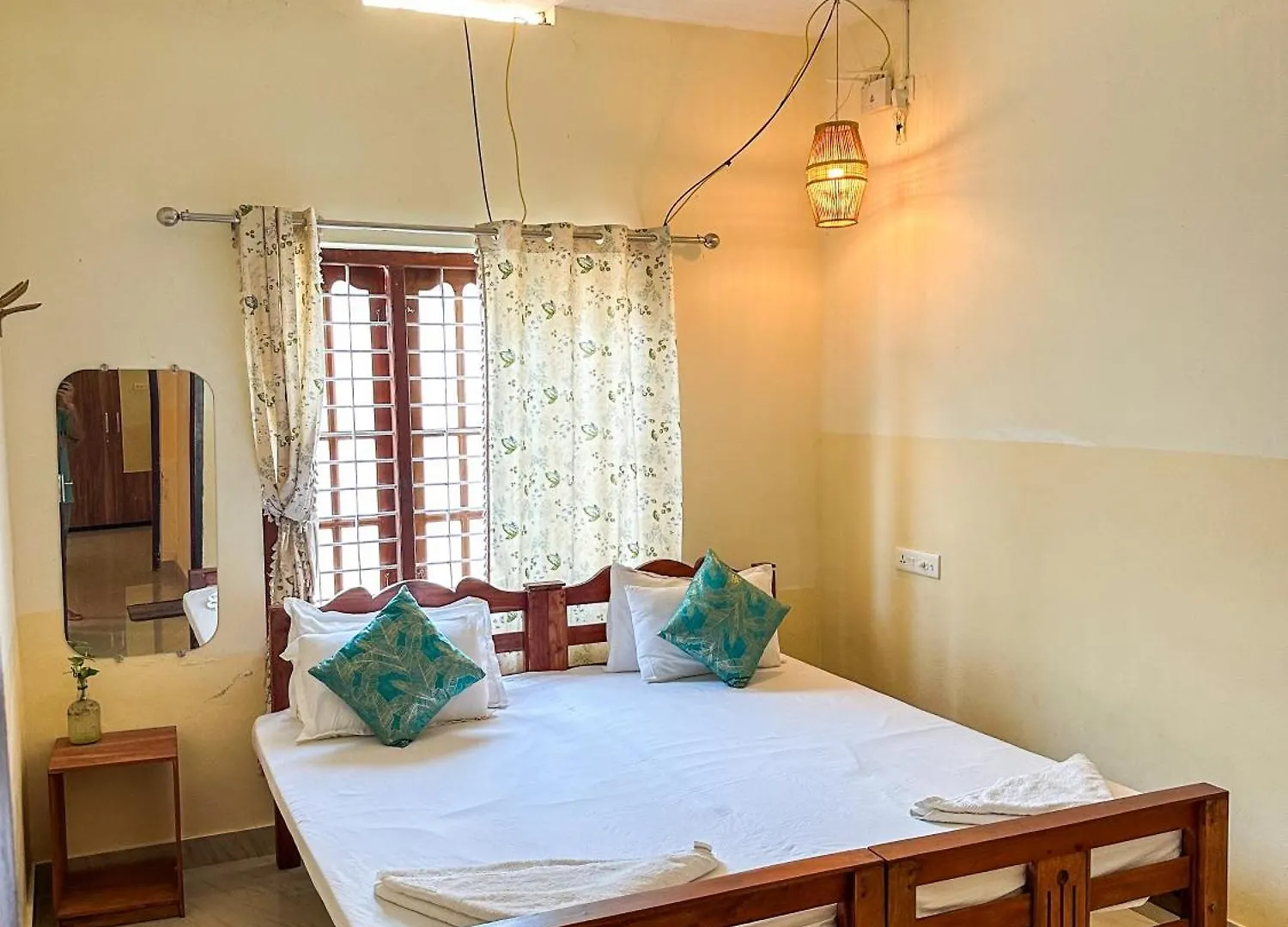 Molly'S Hostel Varkala India